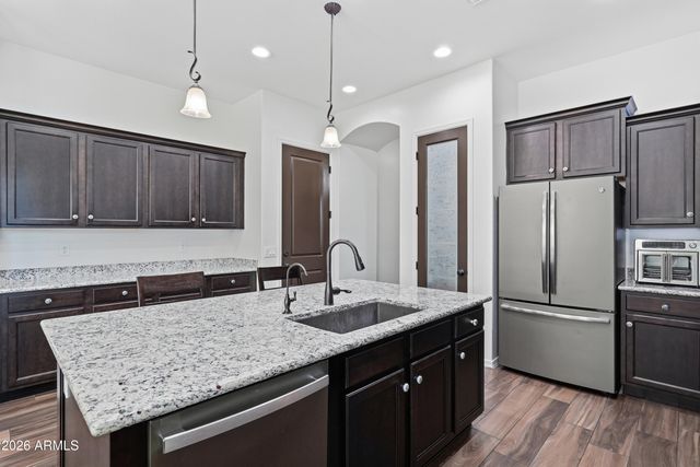 3020 E PINTO Drive, Gilbert, AZ 85296