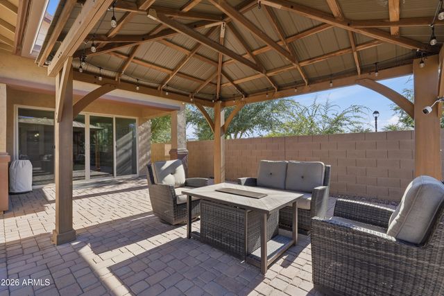 3020 E PINTO Drive, Gilbert, AZ 85296