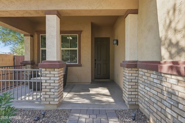 3020 E PINTO Drive, Gilbert, AZ 85296