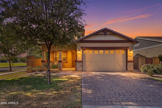 3020 E PINTO Drive, Gilbert, AZ 85296