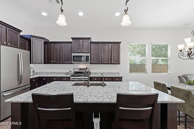 3020 E PINTO Drive, Gilbert, AZ 85296