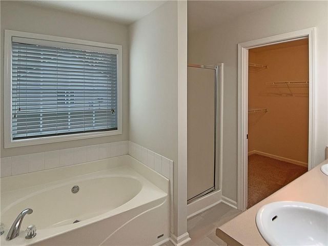 833 Wellington Drive, Monroe, GA 30655