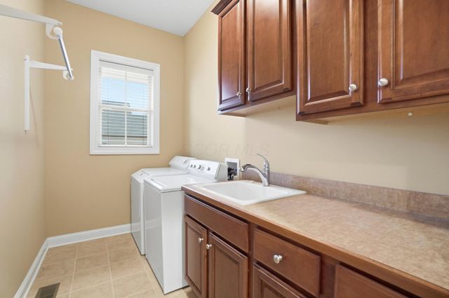 8989 Samari Place, Powell, OH 43065