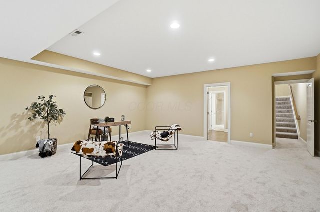 8989 Samari Place, Powell, OH 43065