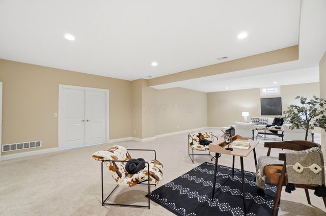 8989 Samari Place, Powell, OH 43065