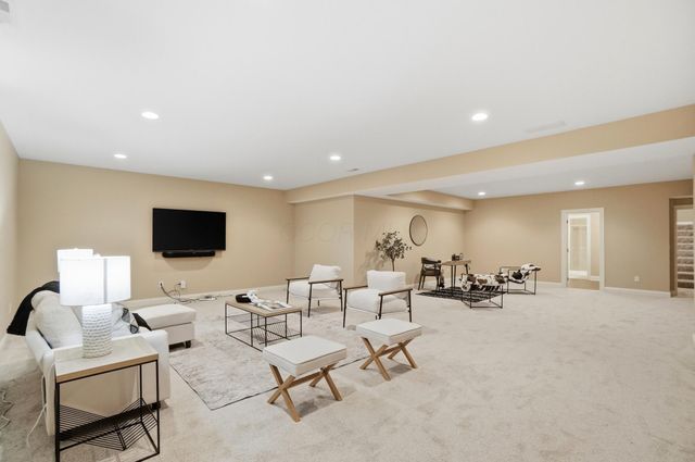 8989 Samari Place, Powell, OH 43065