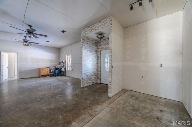 19280 Highway 17, Waynesville, MO 65583