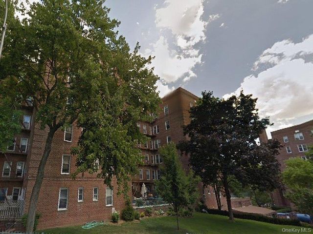 5639 Netherland Avenue 1B, Bronx, NY 10471