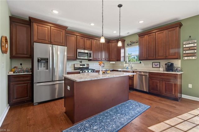 5880 Blackwater RD, Virginia Beach, VA 23457