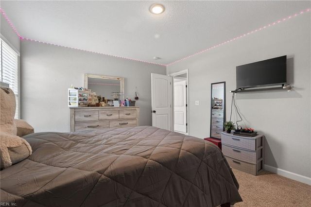 5880 Blackwater RD, Virginia Beach, VA 23457