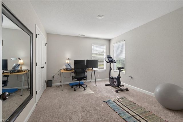 5880 Blackwater RD, Virginia Beach, VA 23457