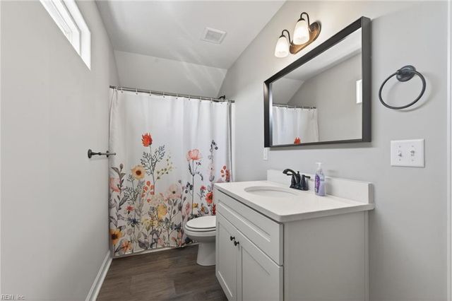 5880 Blackwater RD, Virginia Beach, VA 23457