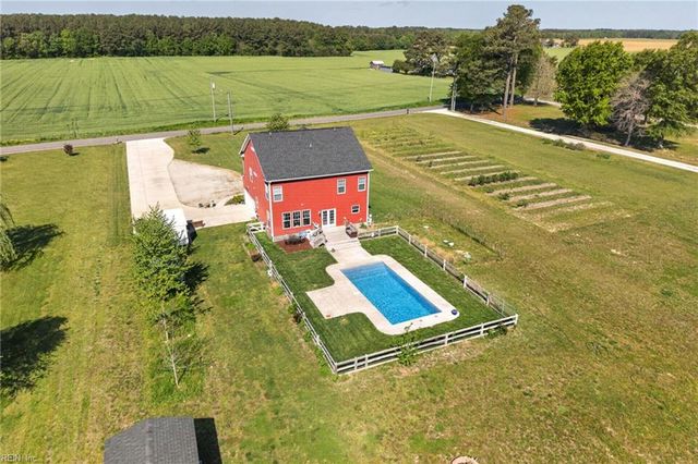 5880 Blackwater RD, Virginia Beach, VA 23457