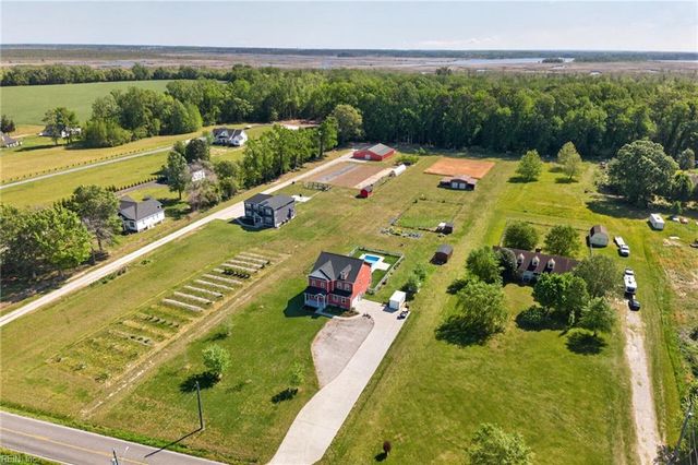 5880 Blackwater RD, Virginia Beach, VA 23457