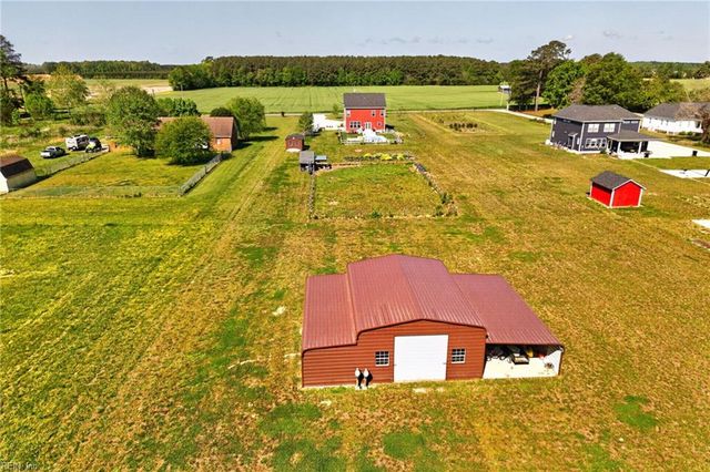 5880 Blackwater RD, Virginia Beach, VA 23457