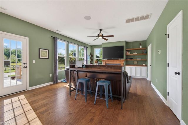 5880 Blackwater RD, Virginia Beach, VA 23457