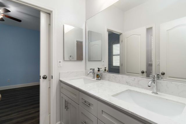 2517 Guadalajara Dr, Modesto, CA 95355