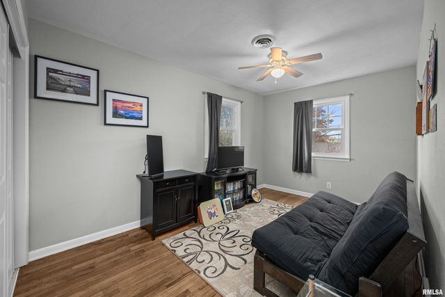 4315 26TH Avenue, Moline, IL 61265