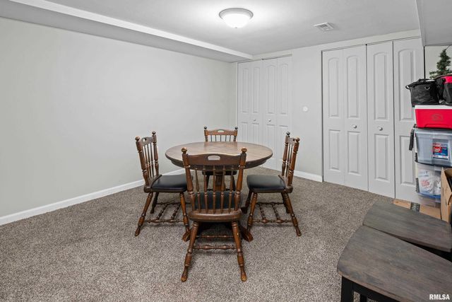 4315 26TH Avenue, Moline, IL 61265