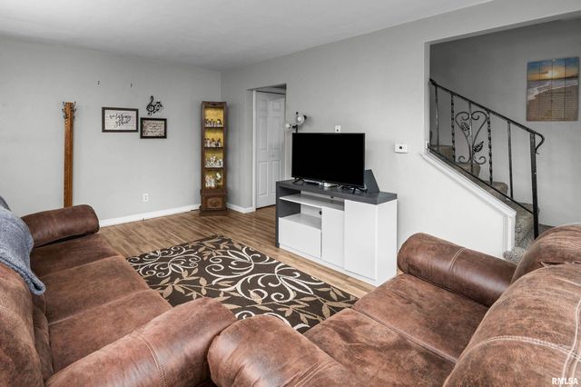 4315 26TH Avenue, Moline, IL 61265