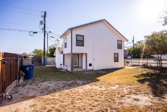 4050 Loop 534, Kerrville, TX 78028