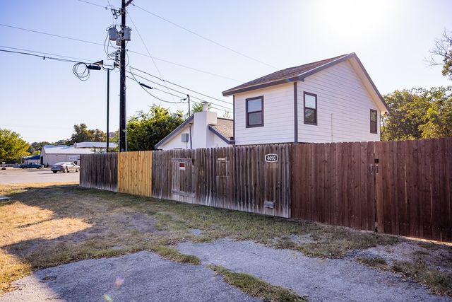 4050 Loop 534, Kerrville, TX 78028