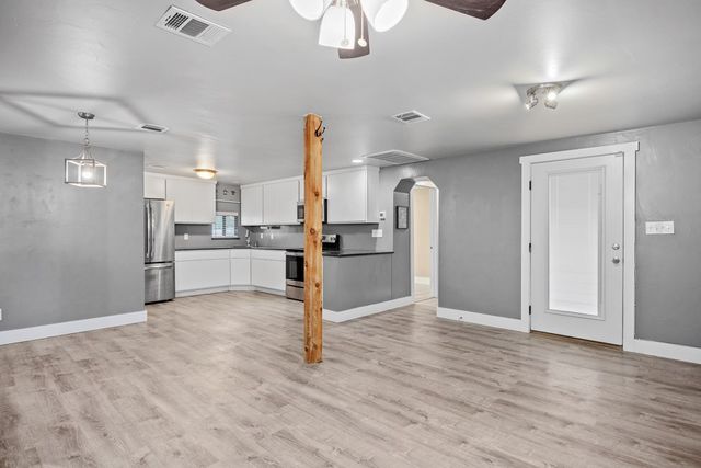 4050 Loop 534, Kerrville, TX 78028