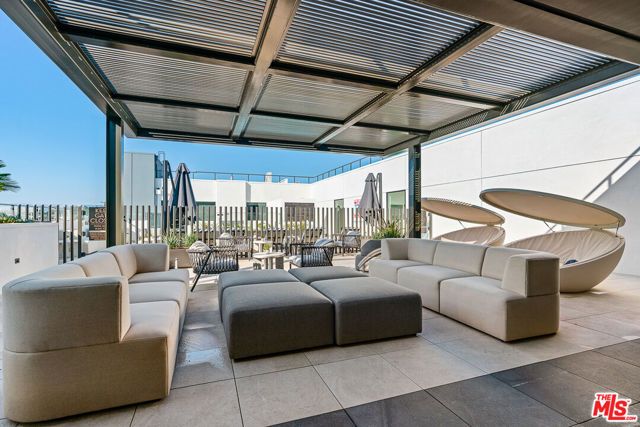 3667 Keystone Avenue 234, Los Angeles, CA 90034