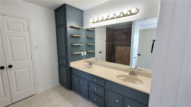 8010 Mitra Pkwy, Corpus Christi, TX 78414