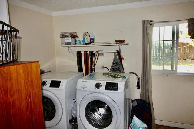 1522 11th Ave, Olivehurst, CA 95961