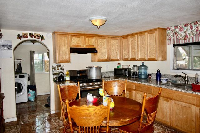 1522 11th Ave, Olivehurst, CA 95961