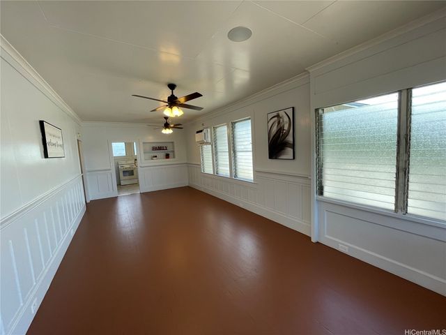 1030 16th Avenue, Honolulu, HI 96816