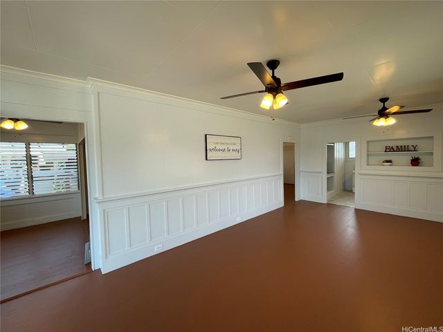 1030 16th Avenue, Honolulu, HI 96816