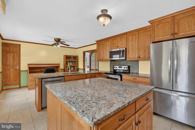 1030 HOOK RD, Westminster, MD 21157