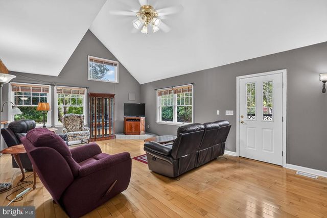 1030 HOOK RD, Westminster, MD 21157