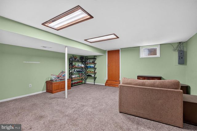 1030 HOOK RD, Westminster, MD 21157