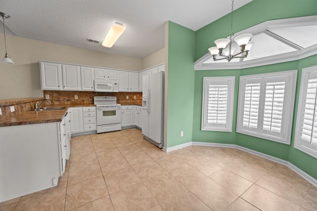 749 Ashley Manor Dr., Longs, SC 29568