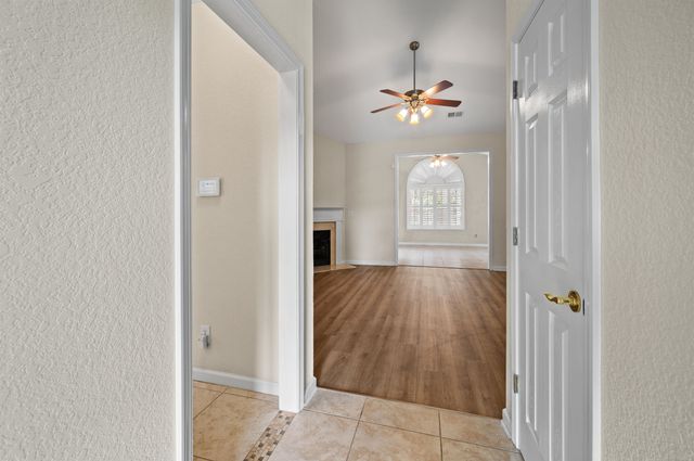 749 Ashley Manor Dr., Longs, SC 29568