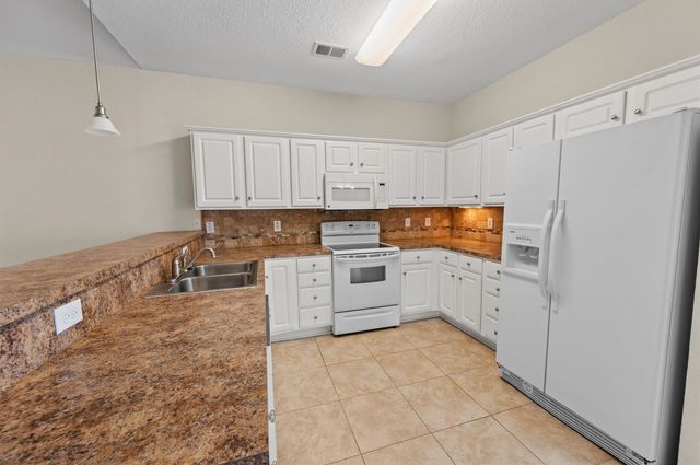 749 Ashley Manor Dr., Longs, SC 29568