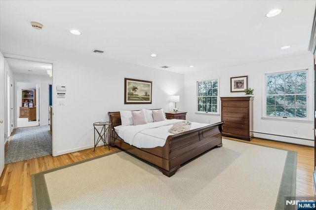 117 Van Riper Lane, Woodcliff Lake, NJ 07677