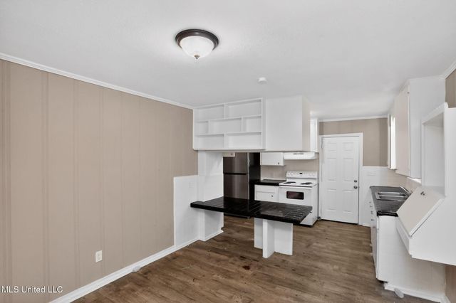 227 Queen Anne Lane, Jackson, MS 39209