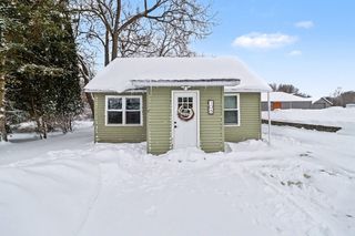 106 E Green Street, Scottville, MI 49454