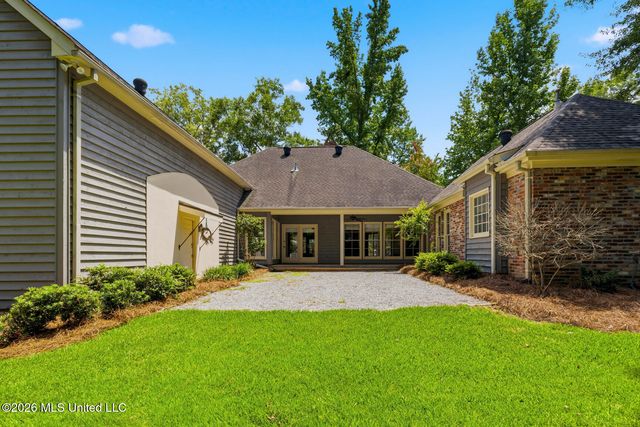 108 Muscadine Hill, Madison, MS 39110
