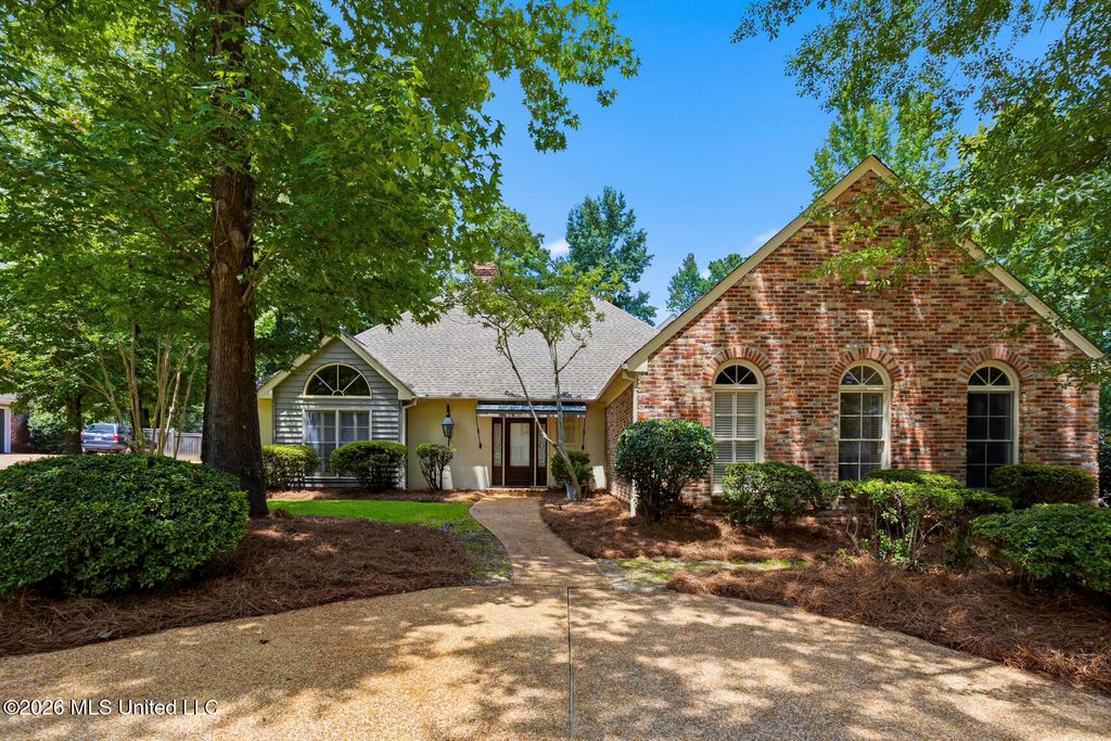 108 Muscadine Hill, Madison, MS 39110