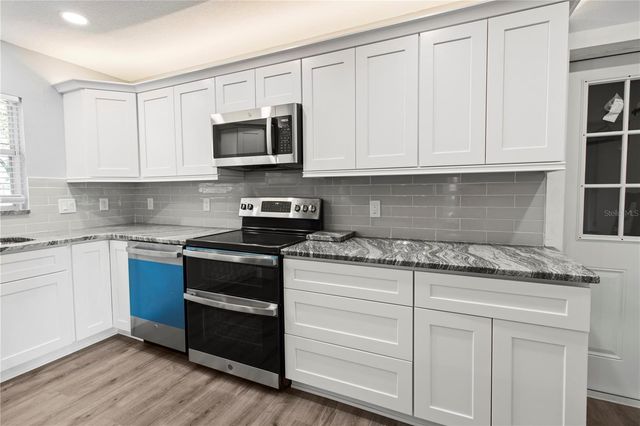 2401 10TH STREET W, Palmetto, FL 34221