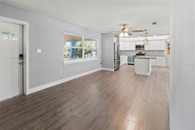 2401 10TH STREET W, Palmetto, FL 34221