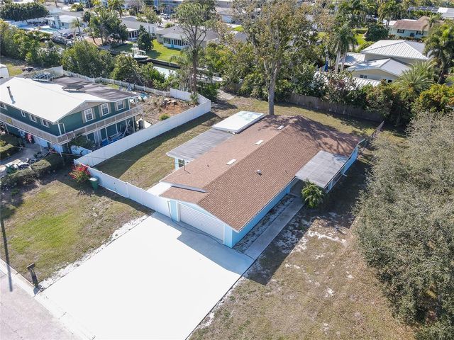 2401 10TH STREET W, Palmetto, FL 34221