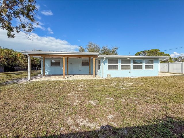 2401 10TH STREET W, Palmetto, FL 34221