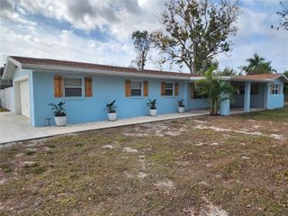 2401 10TH STREET W, Palmetto, FL 34221