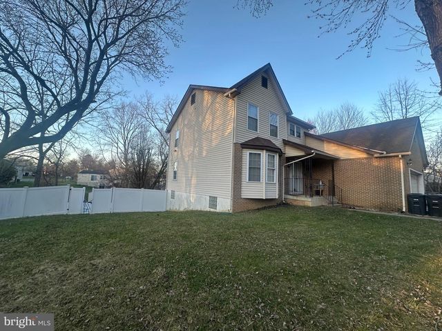 9702 NEW ORCHARD DR, Upper Marlboro, MD 20774